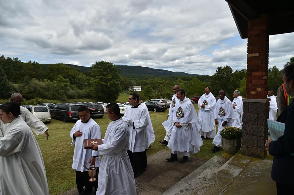 70762863_2199628893667997_2764393410159706112_n