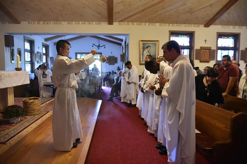 71027181_2199629040334649_283943689552658432_n